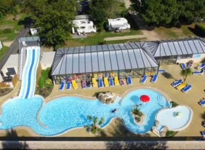 logement vacances appartement avec accès gratuit à la piscine 