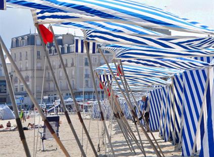 ©Camping la touesse-Saint-Lunaire-Tentes sur la plage Côte d'Emeraude