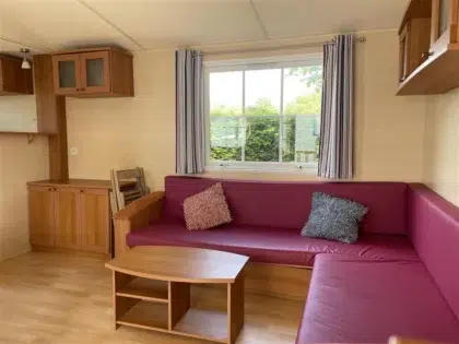 Moorea 5 moorea banquette